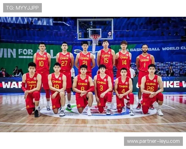中国男篮力克强敌迎世界杯热身赛三连胜备战东京奥运